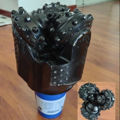 171.4mm het Tricone de Beetjesboorgat van de Rotsrol Boren voor Harde Vormingen