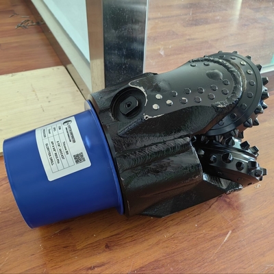 Iadc527 Tricone Beetje Boordiameter 9 7/8 Duim