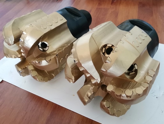 5.5 inch Rock Drill Polycrystalline Diamond Compact Bits Voor Geothermisch Boorput