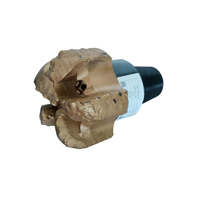 5 vleugels 6 inch polykristallijn diamant stuk Aanpassing voor waterput boren
