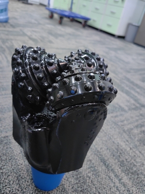 6 1/2' IADC837 Hoogwaardig Hoog boorvermogen Tricone Bit Voor olie-exploratie