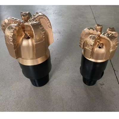 PDC-boorstuk voor zachte tot harde vorming 6 messen Custom API Regular Thread Connection