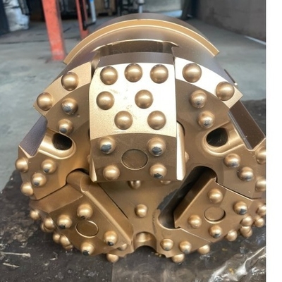 DTH-boren met hamer en bit met legeringsstaal voor gaten van 100-150 mm