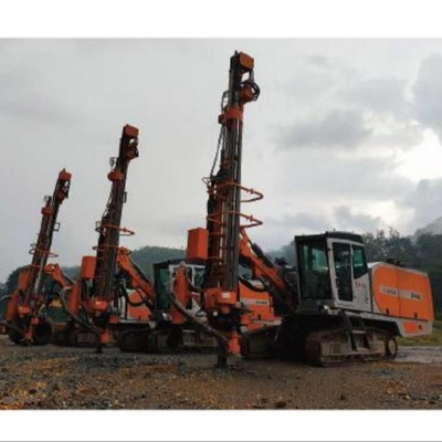 Hoog efficiënte traceerbare crawler-blaasgat geïntegreerde DTH-oppervlakteboormachines