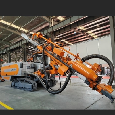 Goudmijnbouwoppervlakte geïntegreerde rotsboormachine voor het boren in gaten 152 ‒ 203 mm en maximale gatdiepte 35 M