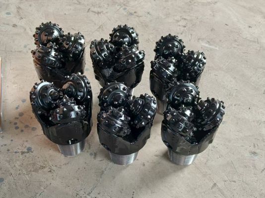 Roller bit 5 3/8 inch IADC637 drie Cone Bit goed boren bits