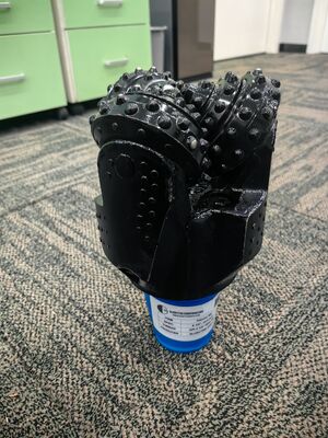 IADC637 6 1/2 inch Tricone Rock Bits Leverancier API Steel Tooth TCI Tricone Clay Bit Water Well Drill Bit