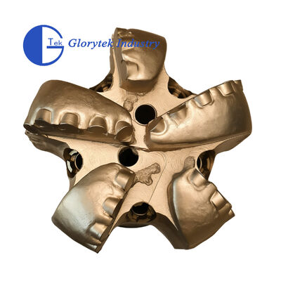 Geavanceerde Matrix of Stalen PDC Boorbeitel 6 1/2 Inch 5 Bladen voor Harde en Abrasieve Rotsen