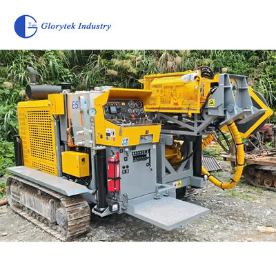 E5 Afstandsbediende Volledig Hydraulische Kernboormachine/Boorinstallatie voor Open Put, 1530m BQ Diepte, Cummins 153kW Motor